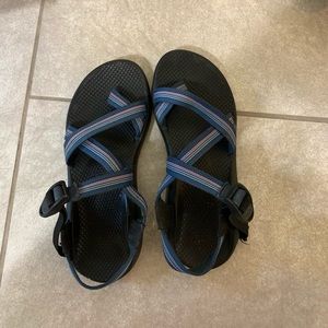 Chaco’s with toe strap